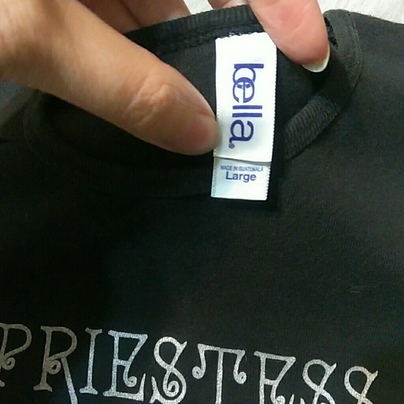 Pagan Priestess T-shirt - Picture 3 of 3